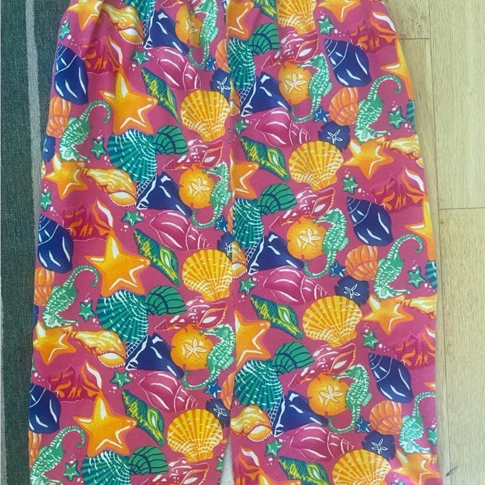 Vibrant Seashell Pattern Skirt with pockets